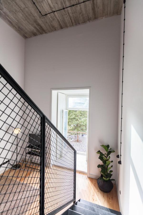 Flh Intendente Industrial Mezzanine With Balcony Lisbon Luaran gambar