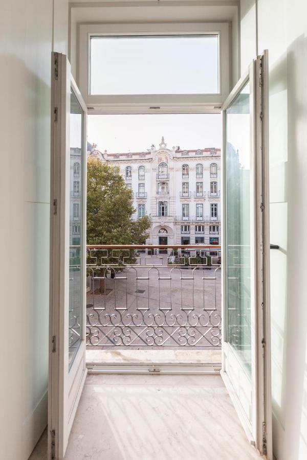 Flh Intendente Industrial Mezzanine With Balcony Lisbon Luaran gambar